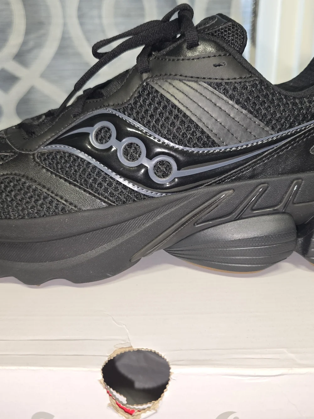 Saucony Men's Black Mesh and Synthetic Athletic Sneaker
